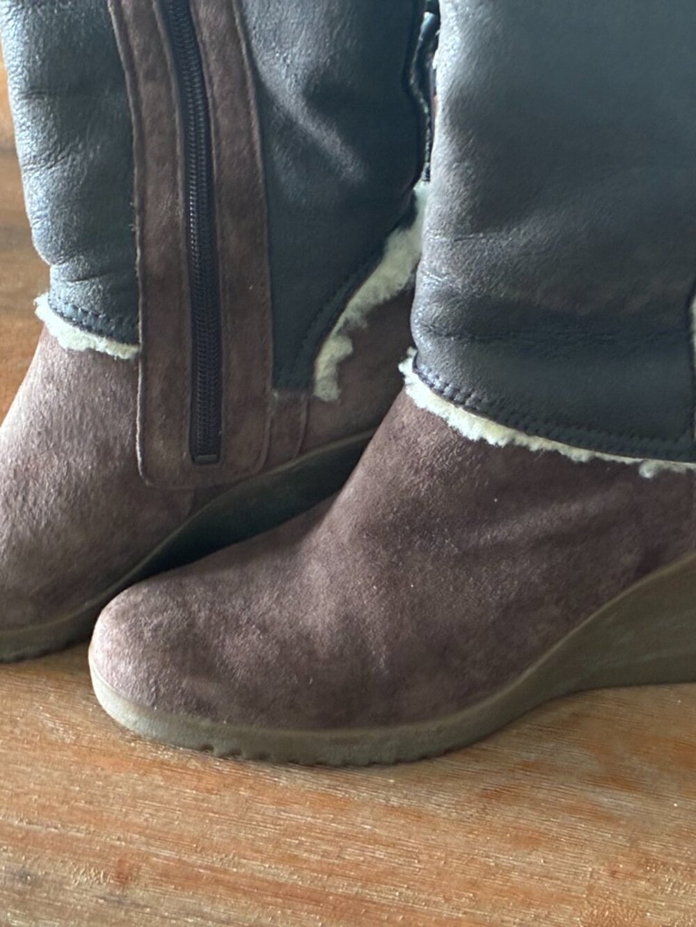 UGG Womens Suede & Leather Aubrie Tall Wedge Boots Size 8 - Picture 5 of 10